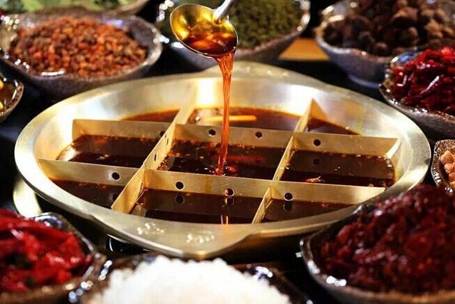 在帝都迅速走红的这家重庆火锅，不正宗？!