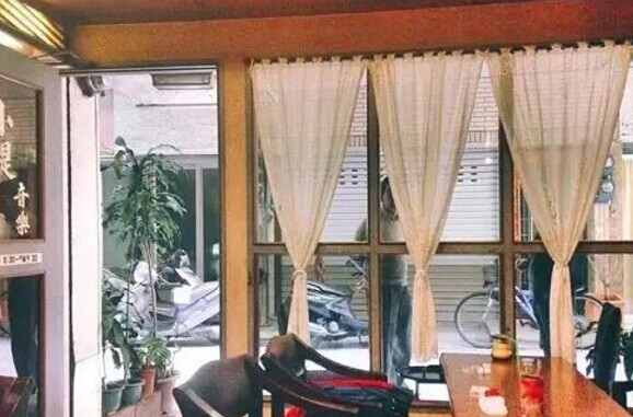 这家开了四十年的咖啡店魅力何在？