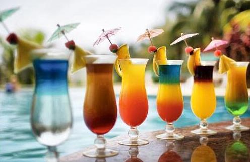 预调鸡尾酒市场泡沫破灭，谁是下一个“百亿大单品”？