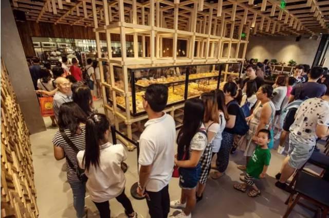 我们不是面包的制造者，我们只是场景的搬运工！