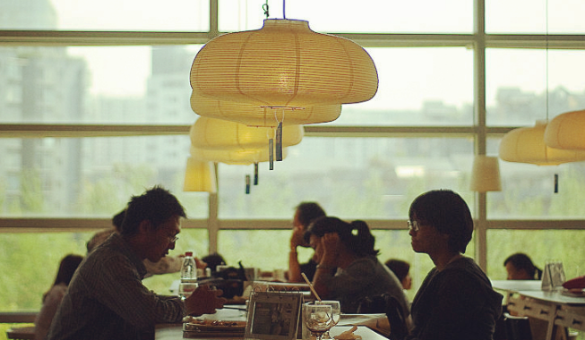 店中店年收入12亿，宜家餐厅这匹黑马跑出来的秘诀是？