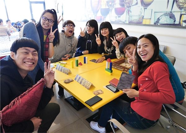 20-35岁人群是餐饮消费主力军