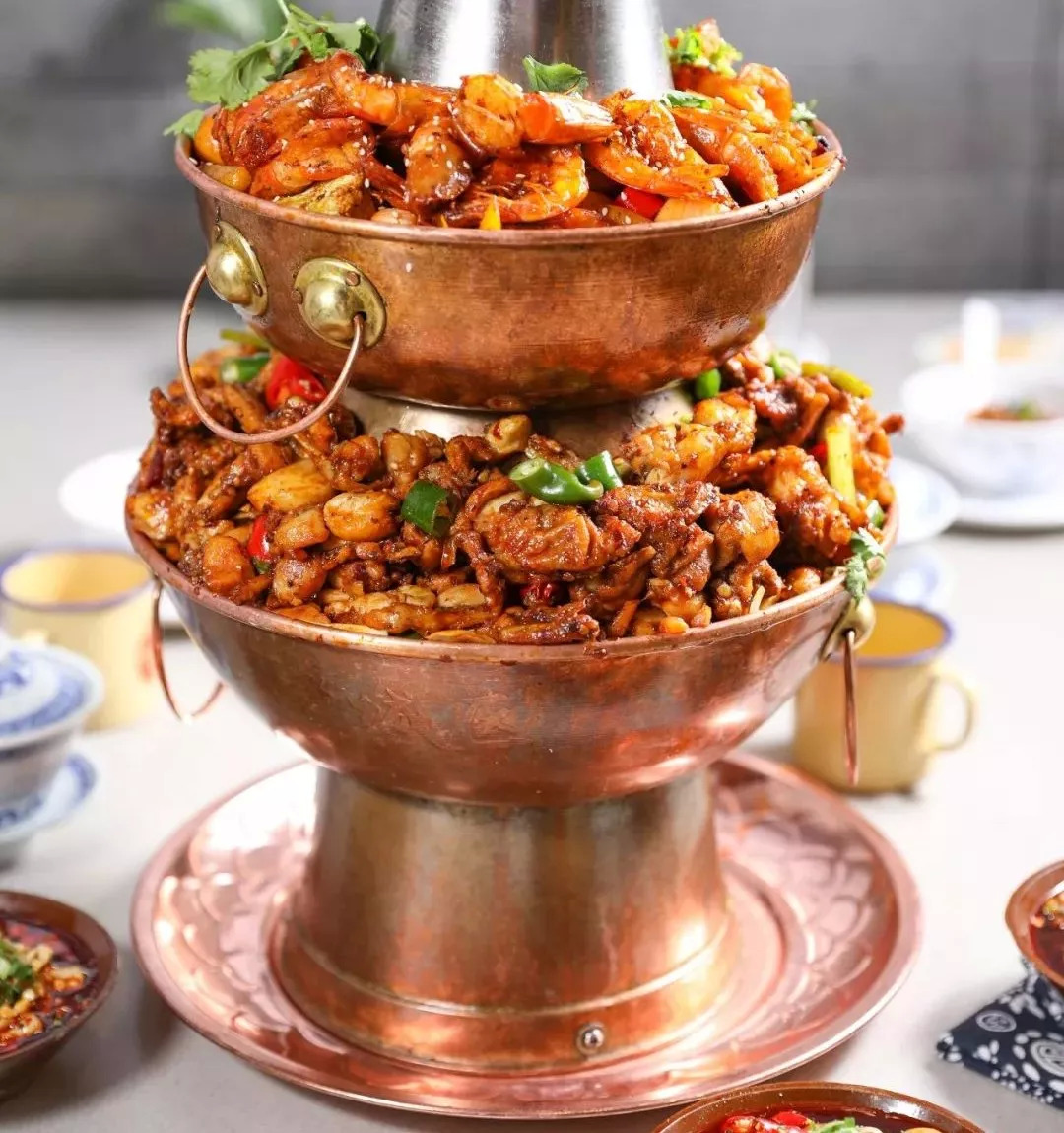  一条街上5家店，牛蛙餐厅到底是跟风还是“跟疯”？