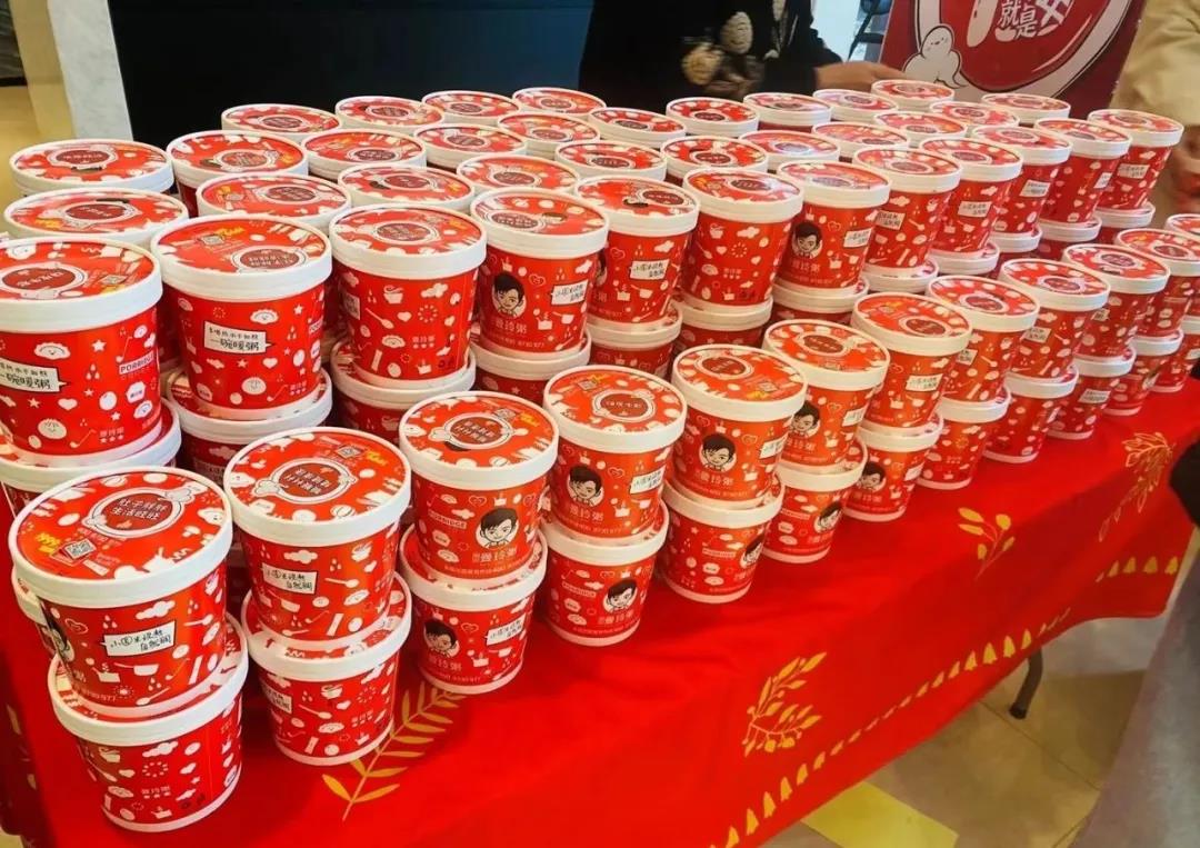 餐饮大事件244期 |风投女王徐新杀入卤味赛道、易捷咖啡上线“一键到车”服务|餐饮界