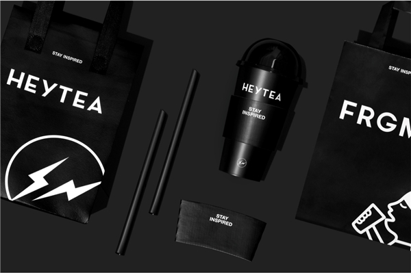 喜茶上新全新升级「黑TEA」酷黑提莓，延续藤原浩黑色灵感|餐饮界