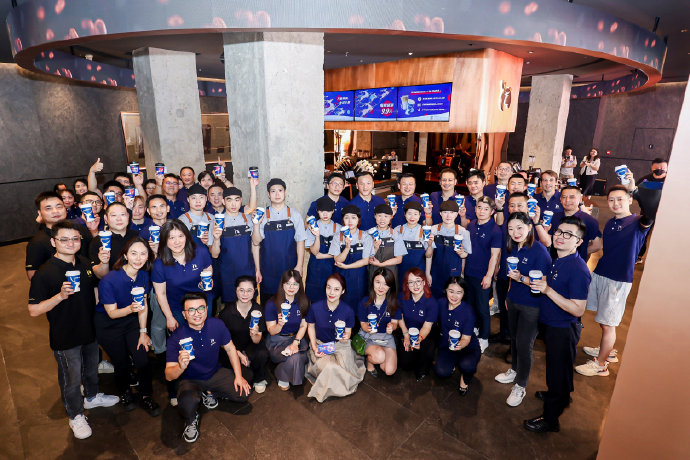 瑞幸咖啡进入9.9时代，背后原因令人深思？|餐饮界