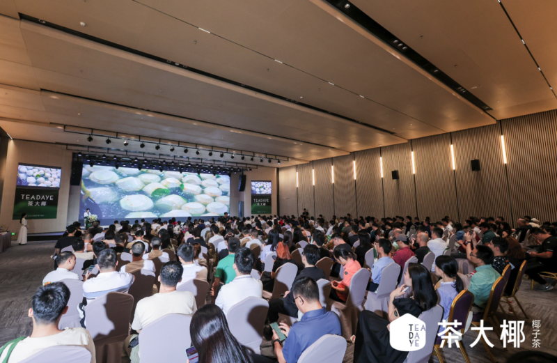  每年2000000000+个椰子需求量，为何茶大椰首获泰国官方支持？