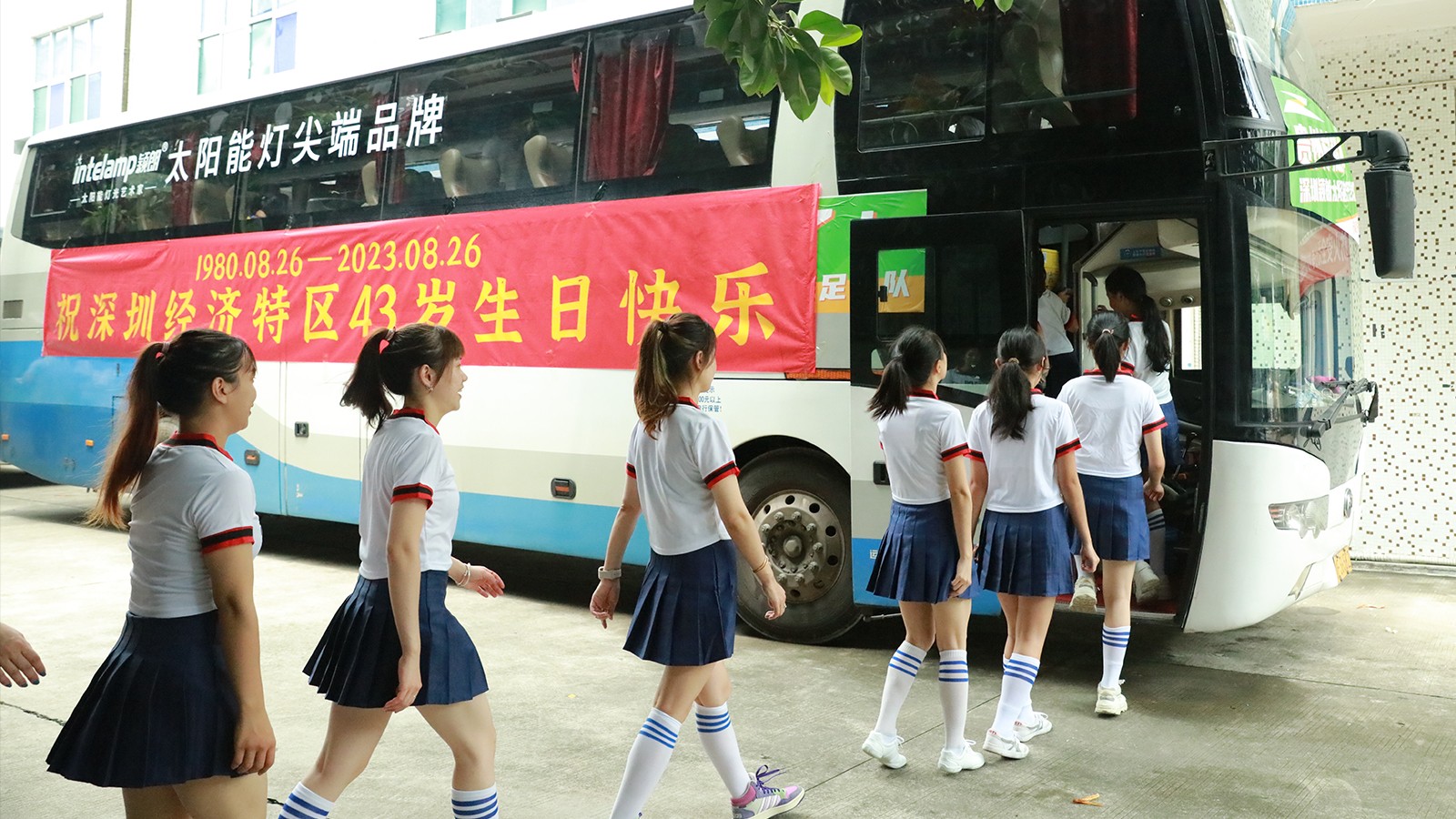 颖朗：深圳名片闪耀贵州村超