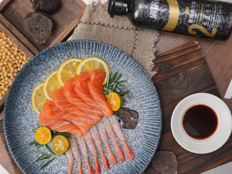 满锅鲜金标黑松露生抽：健康调味料的新选择