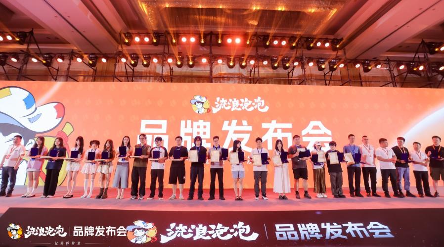 加盟商开走保时捷，消费者参与品质共建！