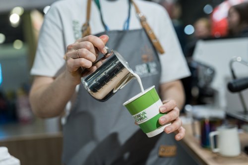 俄罗斯“爱科牛”牛奶：入驻西安6个月独特品质赢得青睐|餐饮界