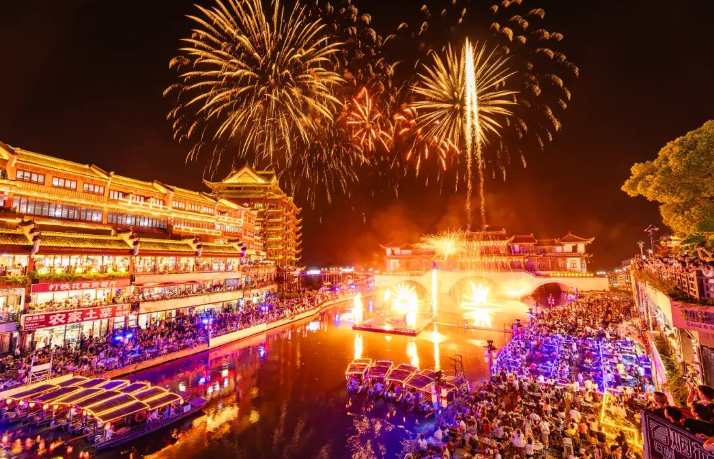 联名持续火爆，喜茶x星星人上线第二波新品提拉米苏·浓巧|餐饮界