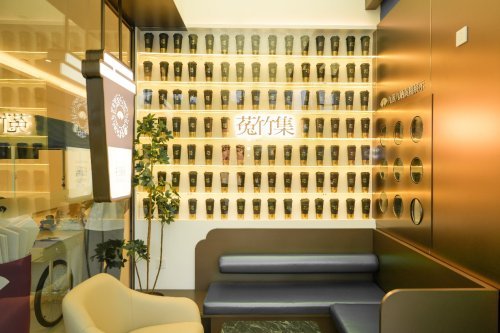 韧性增长，持续进化，石头先生的烤炉成功斩获2025第六届TBI杰出品牌创新奖！|餐饮界