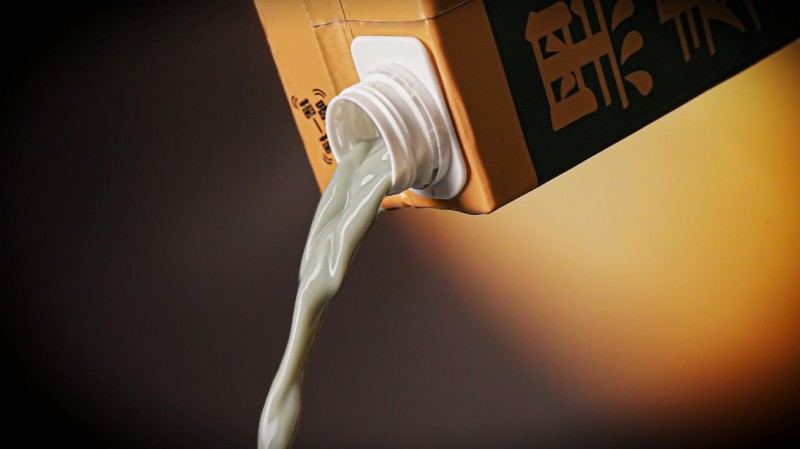 不加食用油的燕麦奶还能好喝吗？把厚椰乳卖爆的菲诺给出了答案